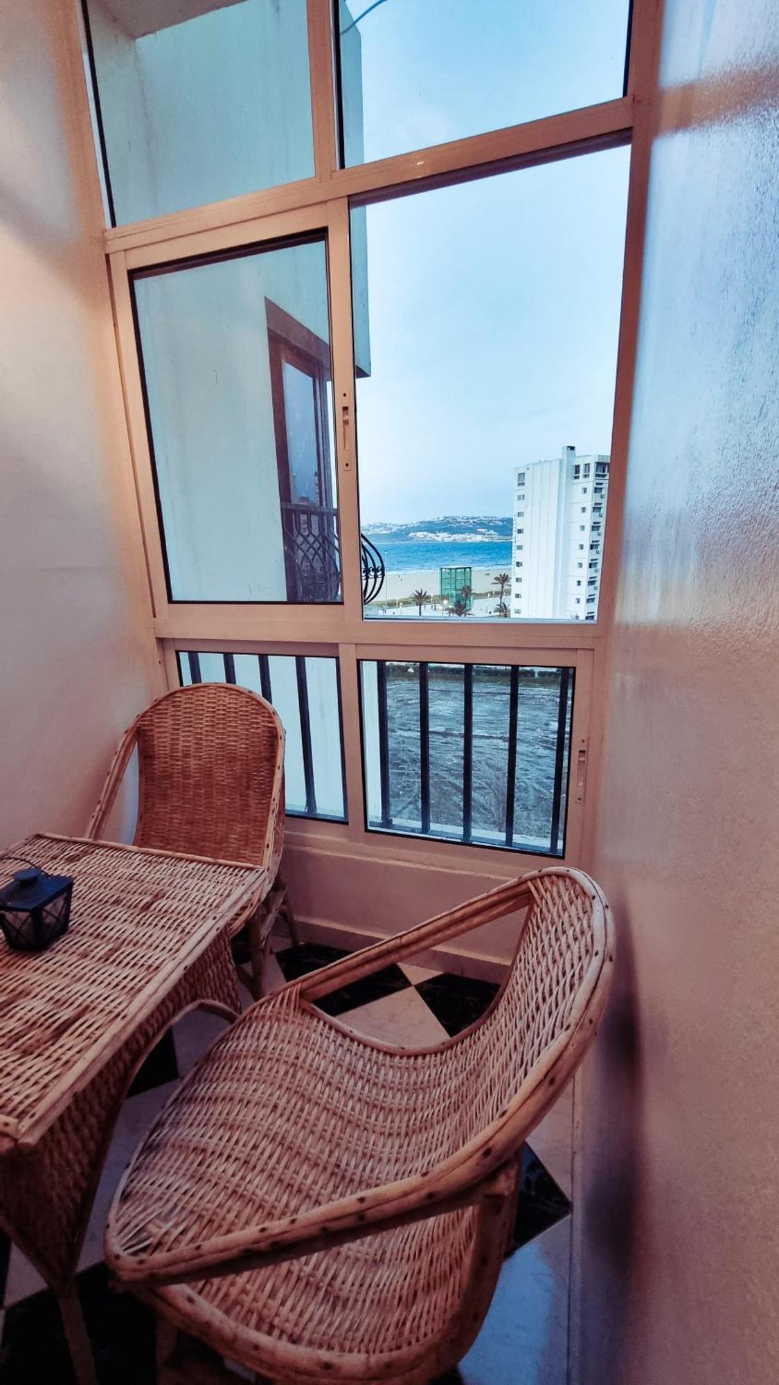 Luxury Sea And Marina View Apartment แทนเจียร์ ภายนอก รูปภาพ